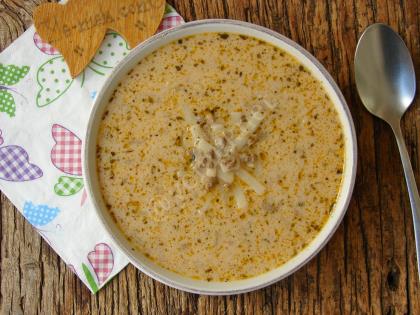 Kıymalı Erişte Çorbası