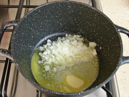 Kıymalı Erişte Çorbası