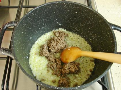 Kıymalı Erişte Çorbası