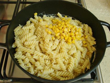 Kremalı Ton Balıklı Makarna