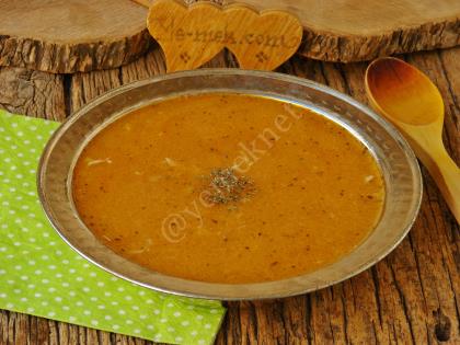 Tavuklu Tarhana Çorbası