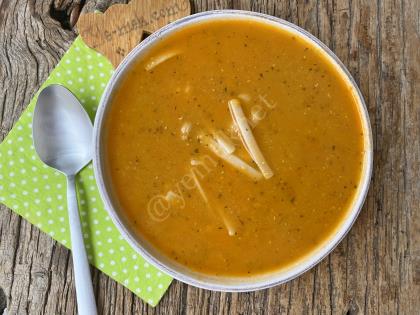 Erişteli Kırmızı Mercimek Çorbası