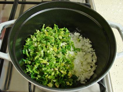 Ispanak Kökü Çorbası