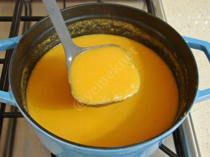 Salçalı Karnabahar Çorbası