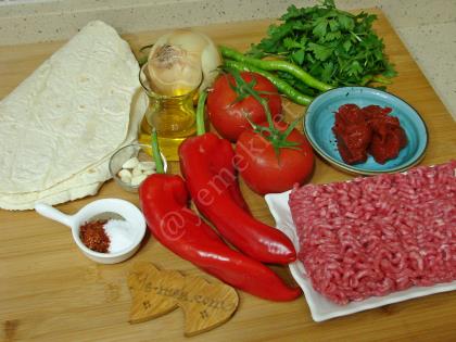 Hazır Lavaştan Pratik Lahmacun