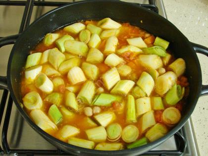 Nohutlu Pırasa Yemeği