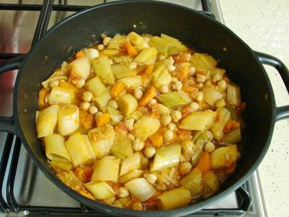 Nohutlu Pırasa Yemeği