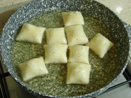 Yağ Çekmeyen Pişi