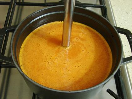 Köfteli Şehriye Çorbası