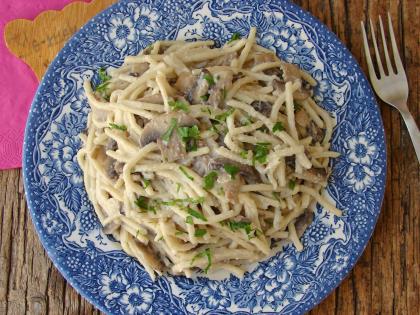 Kremalı Mantarlı Erişte