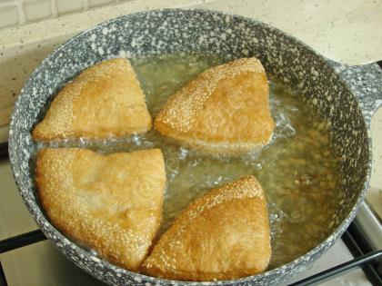 Susamlı Pişi