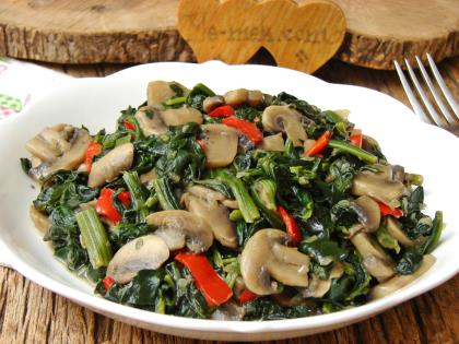 Mantarlı Ispanak Kavurması