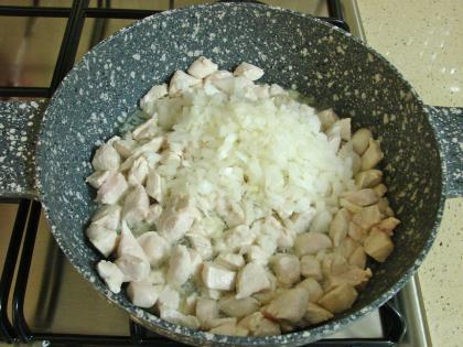 Tavuklu Ispanaklı Makarna