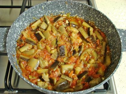 Domatesli Patlıcan Yemeği