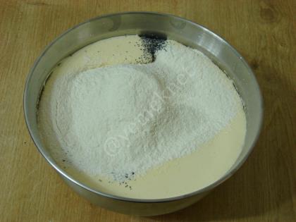 Sütlü Haşhaşlı Revani