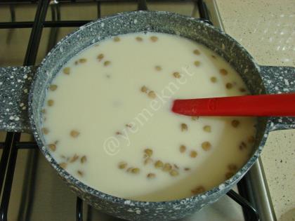 Yoğurtlu Yeşil Mercimek Çorbası