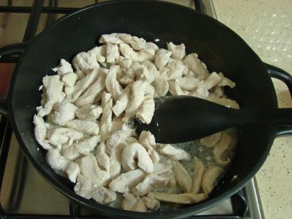 Soğanlı Tavuk Sote