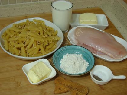 Tavuklu Fırın Makarna