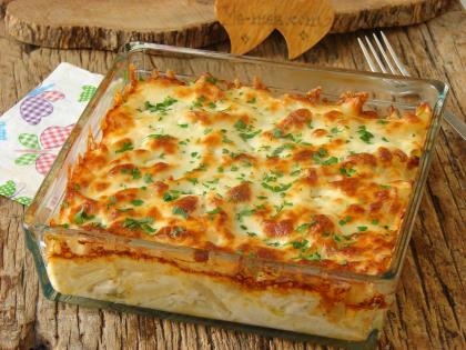 Tavuklu Fırın Makarna