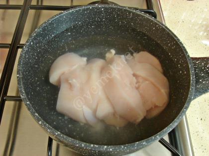 Tavuklu Fırın Makarna