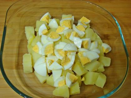 Yumurtalı Patates Salatası