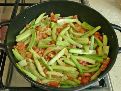 Domatesli Kabak Yemeği