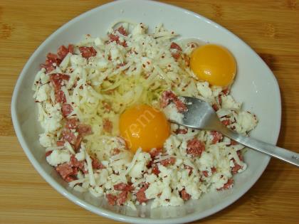 Fırında Peynirli Sucuklu Ekmek