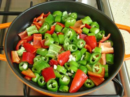 Kaşar Peynirli Biber Kavurması