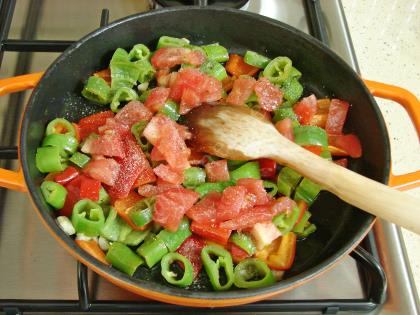 Kaşar Peynirli Biber Kavurması