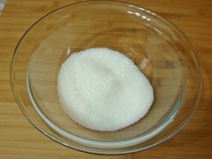 Pekmezli Un Helvası