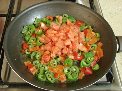 Biberli Sucuklu Yumurta