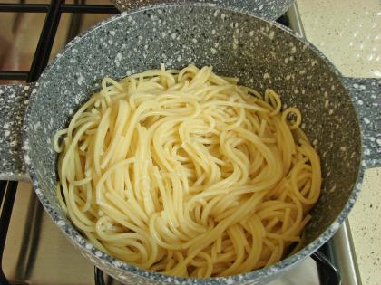 Domatesli Peynirli Makarna