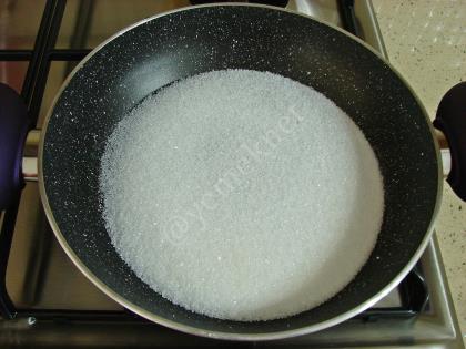 Karamelli Kaşık Tatlısı