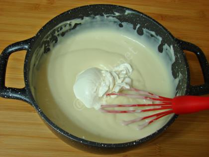 Karamelli Kaşık Tatlısı