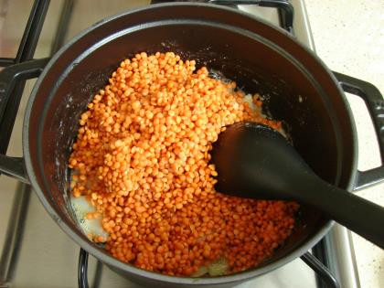 Kavrulmuş Mercimek Çorbası