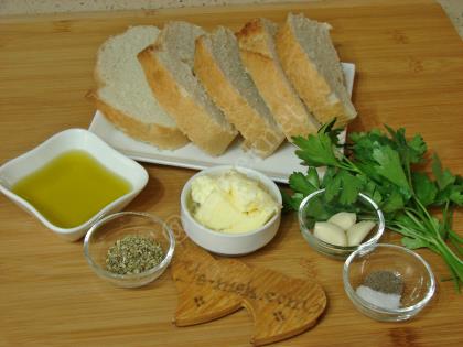 Sarımsaklı Ekmek Dilimleri