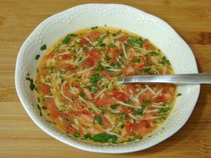 Tavada Domates Pizzası