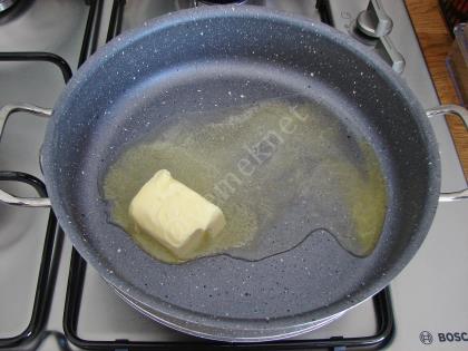 Çikolatalı İrmik Helvası