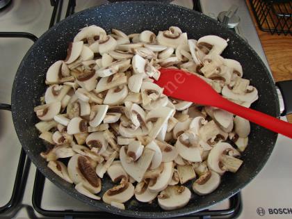 Mantarlı Kremalı Makarna