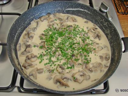 Mantarlı Kremalı Makarna