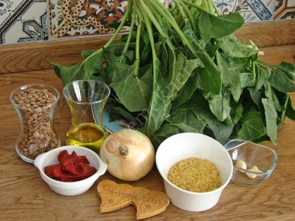 Yeşil Mercimekli Ispanak Yemeği