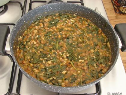 Yeşil Mercimekli Ispanak Yemeği