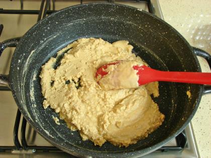 Çikolata Soslu Un Helvası