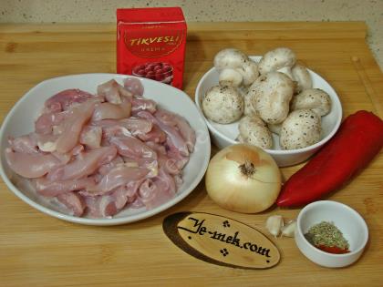 Kremalı Mantarlı Tavuk