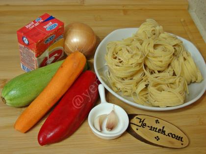 Kremalı Sebzeli Makarna