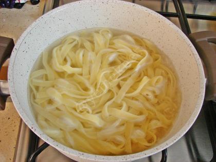 Kremalı Sebzeli Makarna