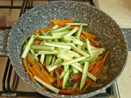 Kremalı Sebzeli Makarna