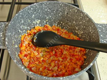 Sebzeli Mantar Çorbası