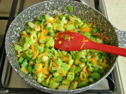 Pırasalı Mısır Unlu Kek