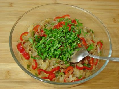 Pişmiş Soğan Salatası